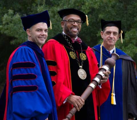 Inauguration picture featuring BOV Rector Wade, President Hemphill and Provost Scartelli 