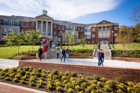 Radford University’s College of Business and Economics is offering two MBA courses in the fall semester at the Southwest Virginia Higher Education Center in Abingdon.