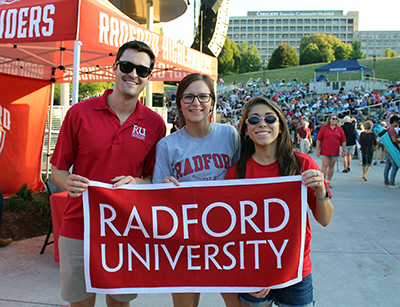 Left to right: Ethan Price ‘14 , Dimitra Drivas ‘17 and Sydni Chernault ‘17.