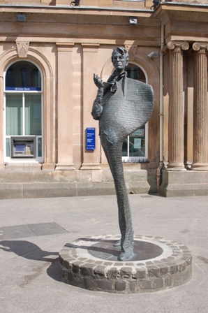 Yeats Statue