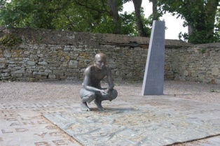Yeats Memorial
