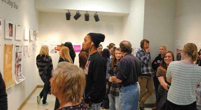hipster-gallery-opening