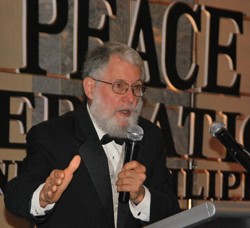 Glen Martin, 013 Gusi Peace Prize Laureate