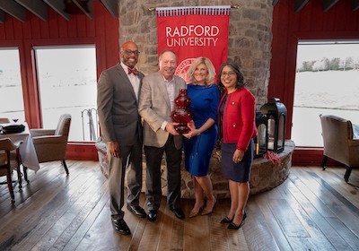 President Brian O. Hemphill, Ph.D. and First Lady Marisela Rosas Hemphill, Ph.D. honor the first recipient of The Spirit of the Tartan Award, Tom McGlothlin, joined by his wife Sandy McGlothlin.