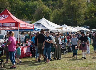 Guests enjoy vendors, music and games at the 2017 Highlanders Festival.