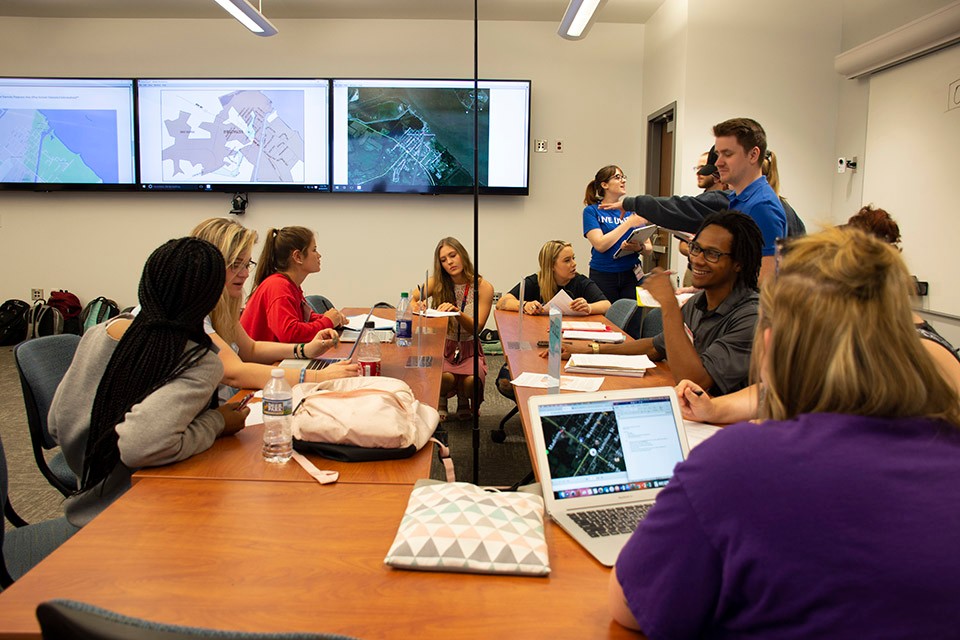 Process informs communication: Simulated emergency response gives students applied experience