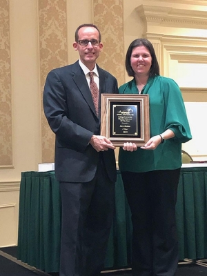 Radford University Health and Human Performance Instructor Steve Shelton ‘91 has been awarded the VAHPERD College/University Physical Educator of the Year for 2019.