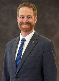 Headshot of Jeremy Hilliard