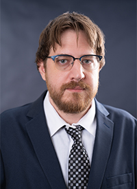 Headshot of Jonathan Renz
