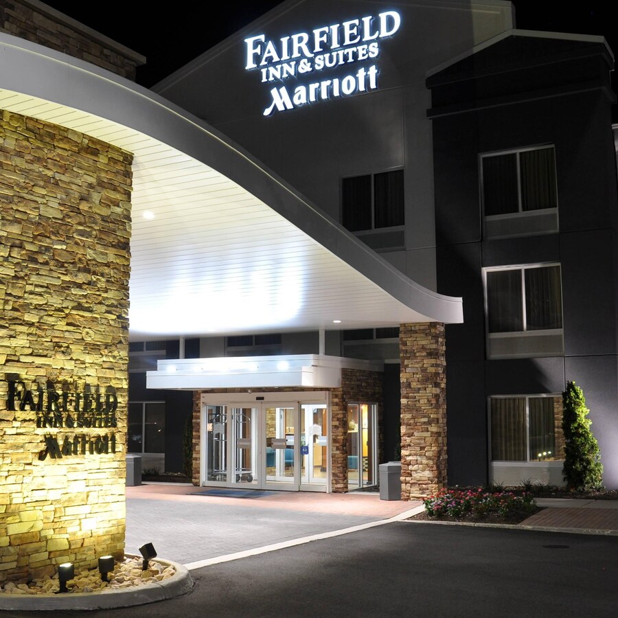 Image of Fairfield Inn and Suites in Christiansburg VA