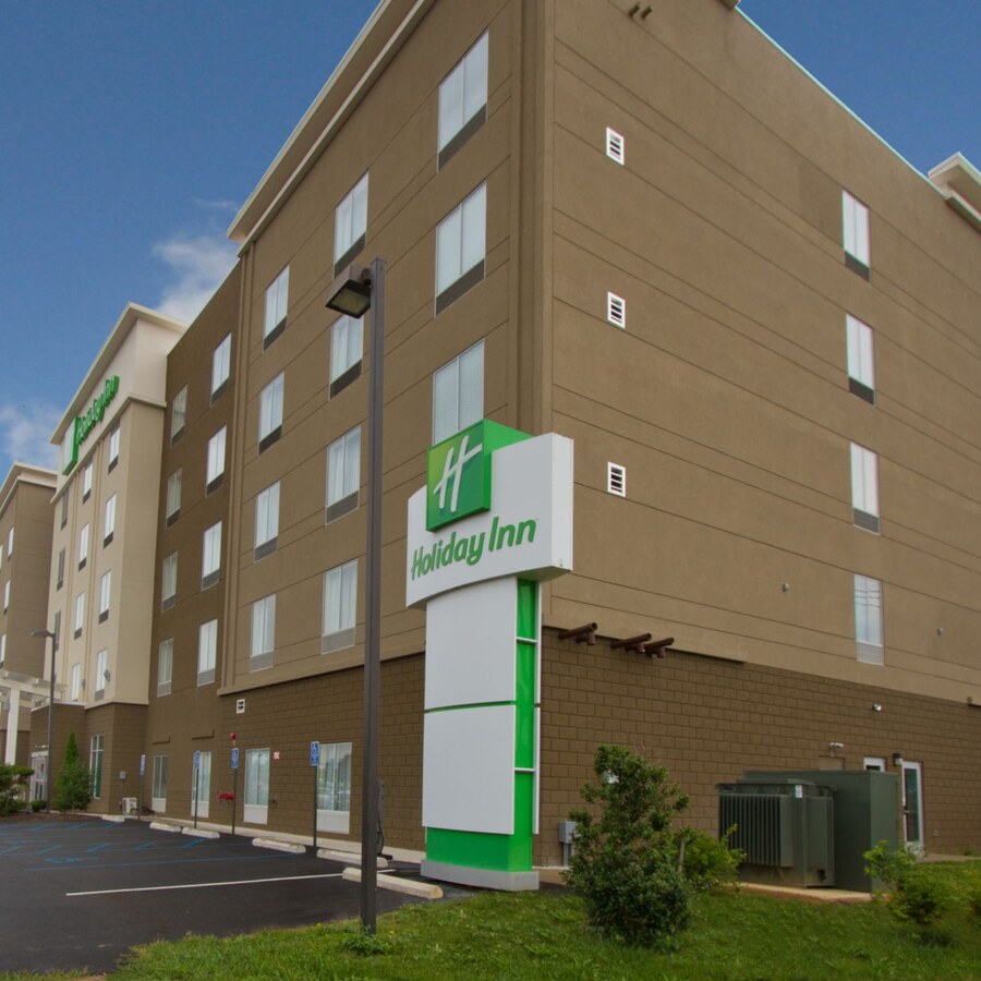 Holiday Inn hotel in Christiansburg VA