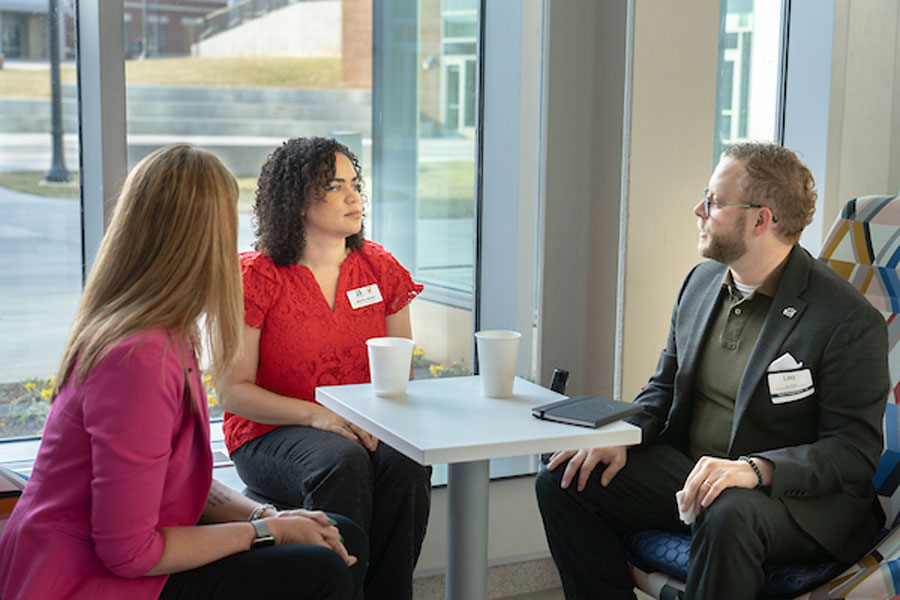 Visitors at the Future of Talent Summit had opportunities to meet and network between information sessions.