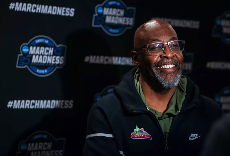 University of Arizona men's assistant basketball coach Steve Robinson, a Radford University alum