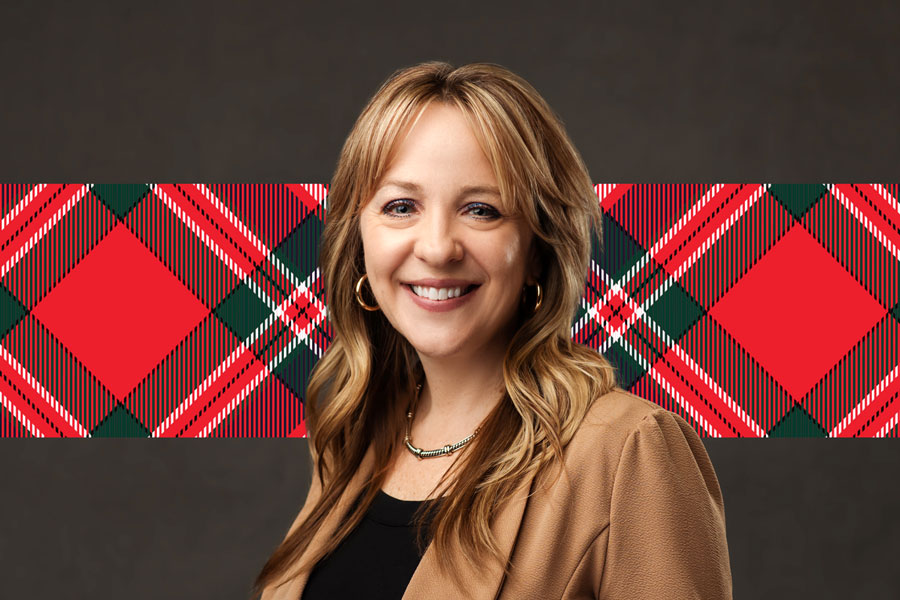 Lara Ramsey headshot