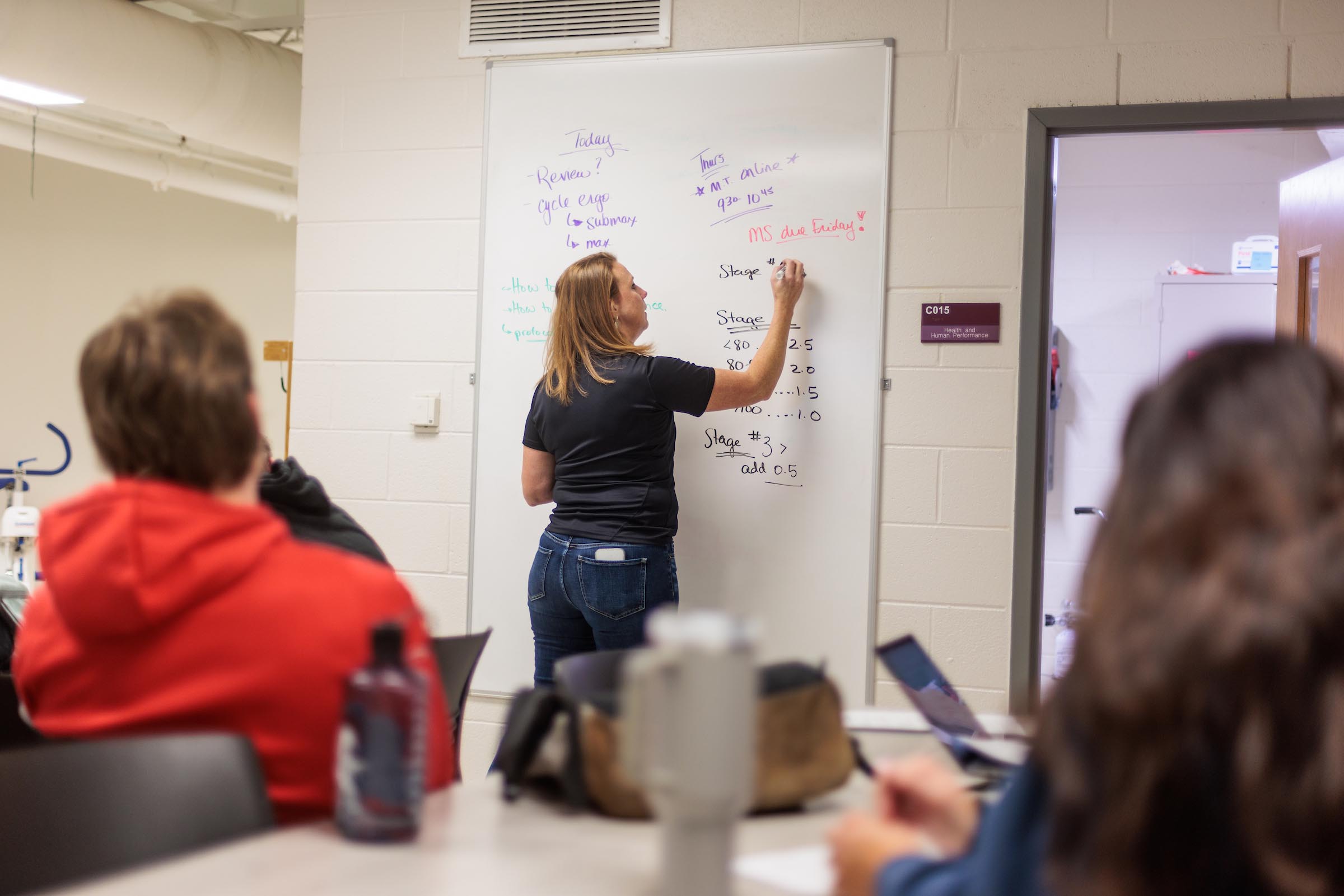An allied health science class.