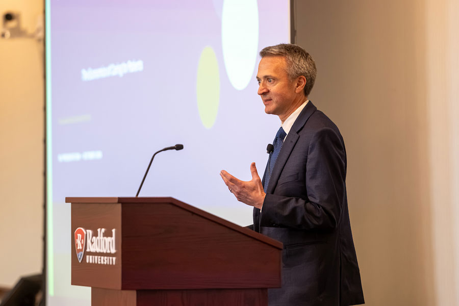 Chris Denton ’93, B.S. ’95, was the guest speaker Oct. 15 at Radford’s Fall 2026 Truist Leadership Lecture Series